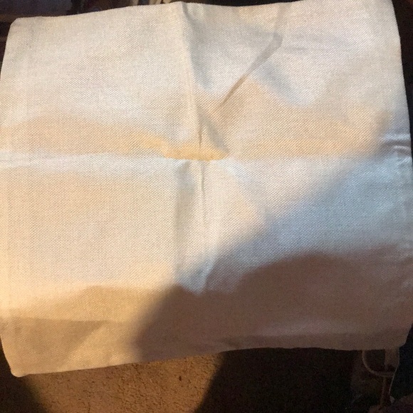 Pillow cover with zipper side new never used - Picture 2 of 2